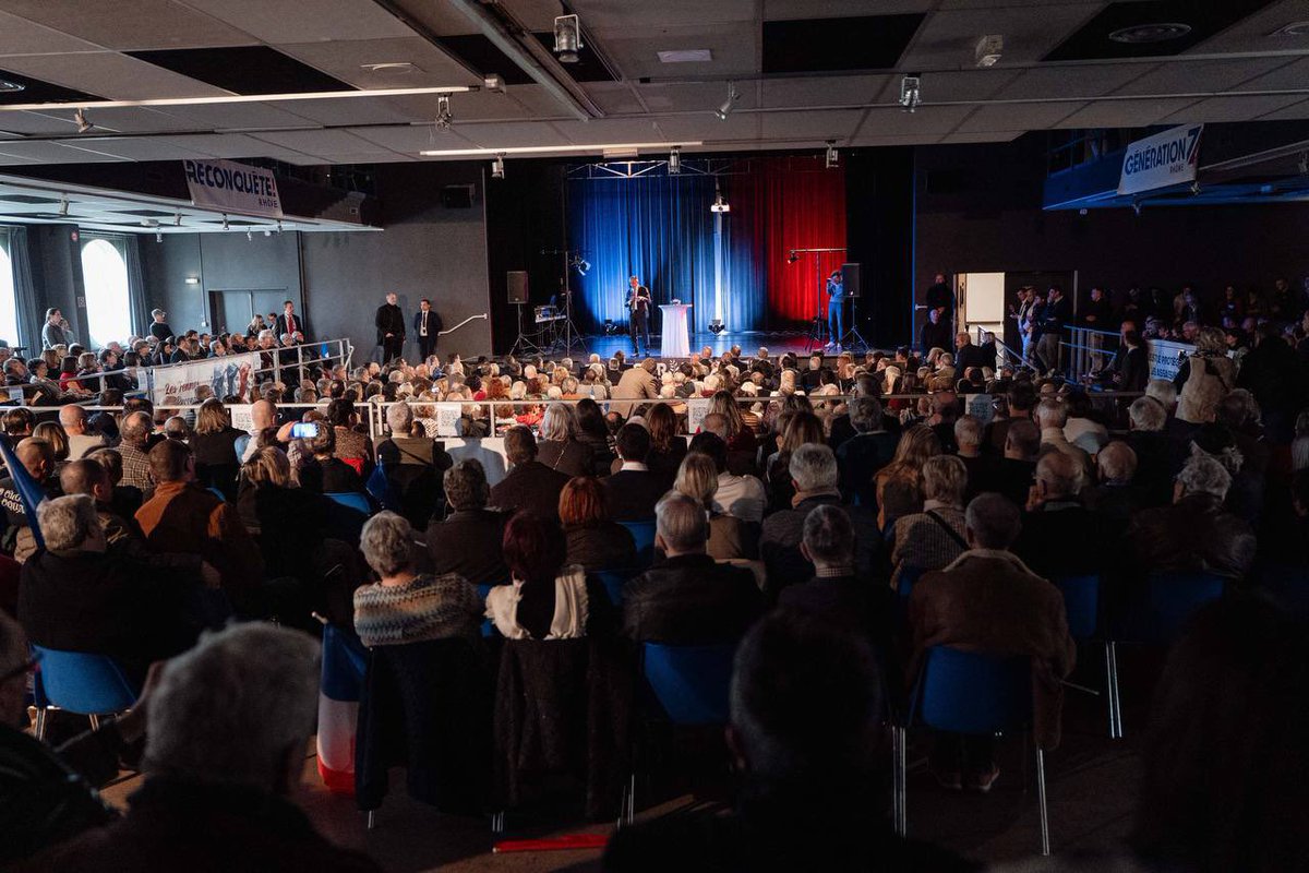 Xavier Fourboul (@xavierfourboul) on Twitter photo 🙏 Un immense merci à tous les participants, aux organisateurs et à <a href="/ZemmourEric/">Eric Zemmour</a> pour ce magnifique meeting où j’ai pu présenter mes vœux à <a href="/ReconqueteRhone/">RECONQUÊTE ! | Lyon/Rhône</a> pour 2025 ! 🌟 Une journée inoubliable qui marque notre détermination. 🚀 Maintenant, cap sur les municipales 2026 ! 🇫🇷 🙏 Un immense merci à tous les participants, aux organisateurs et à <a href="/ZemmourEric/">Eric Zemmour</a> pour ce magnifique meeting où j’ai pu présenter mes vœux à <a href="/ReconqueteRhone/">RECONQUÊTE ! | Lyon/Rhône</a> pour 2025 ! 🌟 Une journée inoubliable qui marque notre détermination. 🚀 Maintenant, cap sur les municipales 2026 ! 🇫🇷