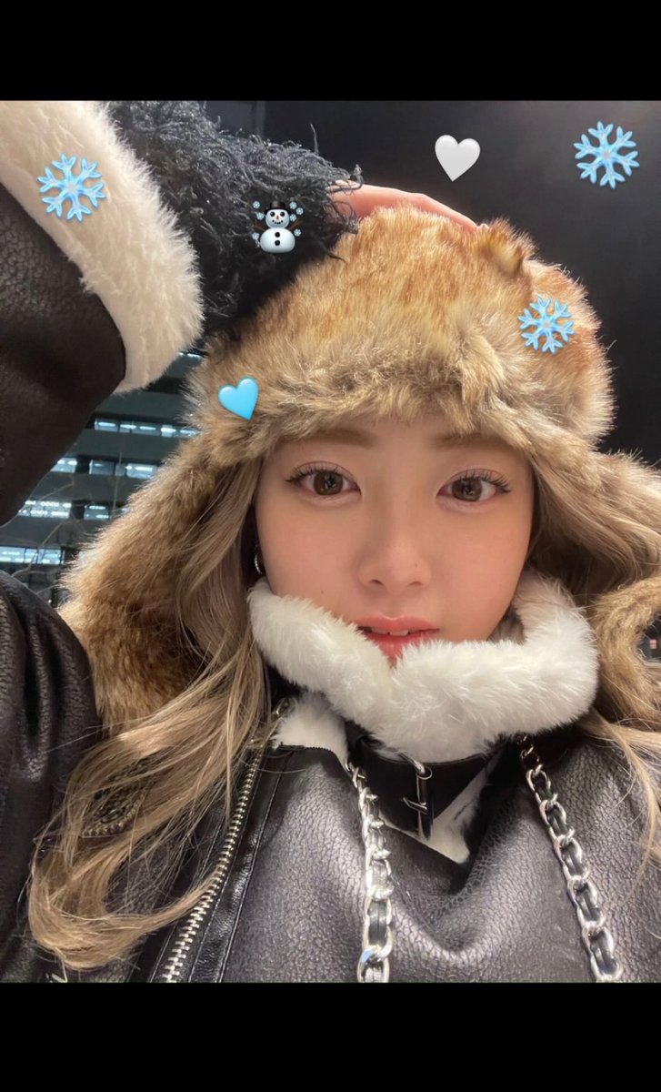m_m722k's tweet photo. さいきんさむいねーん🥶🩵 https://t.co/q9qwXmeVKa