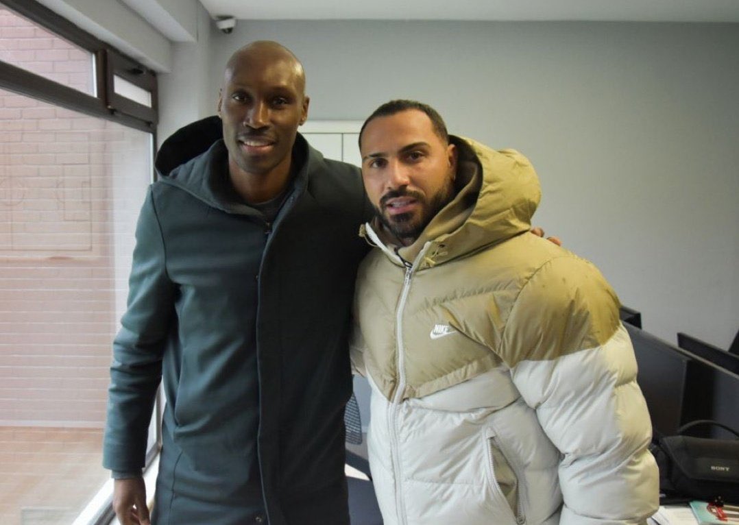 alayının amk.. bizim efsanemiz hep sizdiniz hep siz kalacaksınız