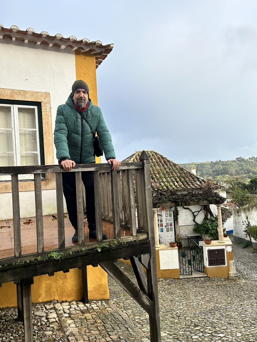 burakyildirim58's tweet photo. #obidos https://t.co/WBwiMIpj0f