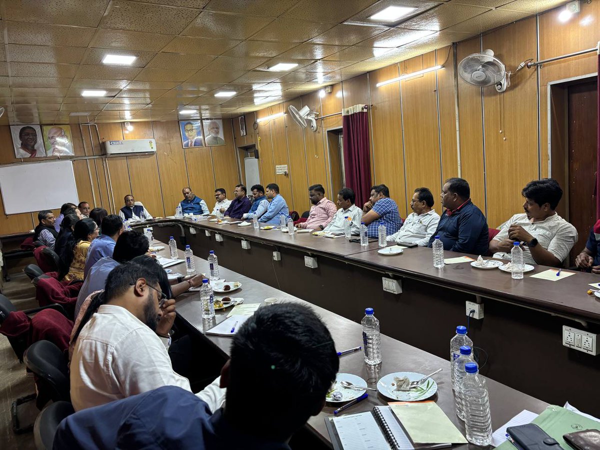 TalcherArea_MCL's tweet photo. Talcher Area Joint Consultative Committee was organised to discuss the organising of Company level First Aid Competition and Table Tennis Tournament.
@mahanadicoal https://t.co/L2v8rLhZ8s