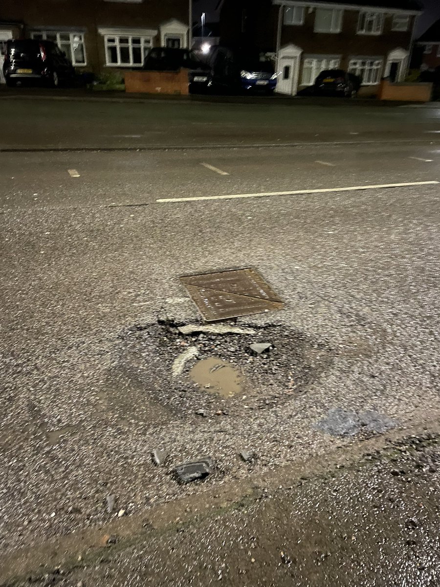 BrighamLes's tweet photo. @CllrAshworth Why is the council REFUSING to repair the DANGEROUS holes on the A53 Milton?
If a motorcyclist hits one of these there could be a fatality!!

The council would be responsible as you are aware of these holes! https://t.co/Gdr6pLDSdP