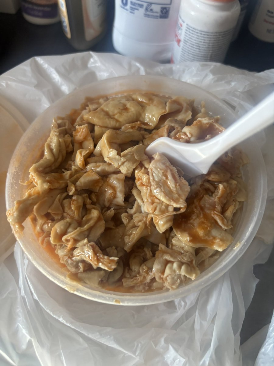 Idc what nb say I love chitterlings yo😂😂😂😂