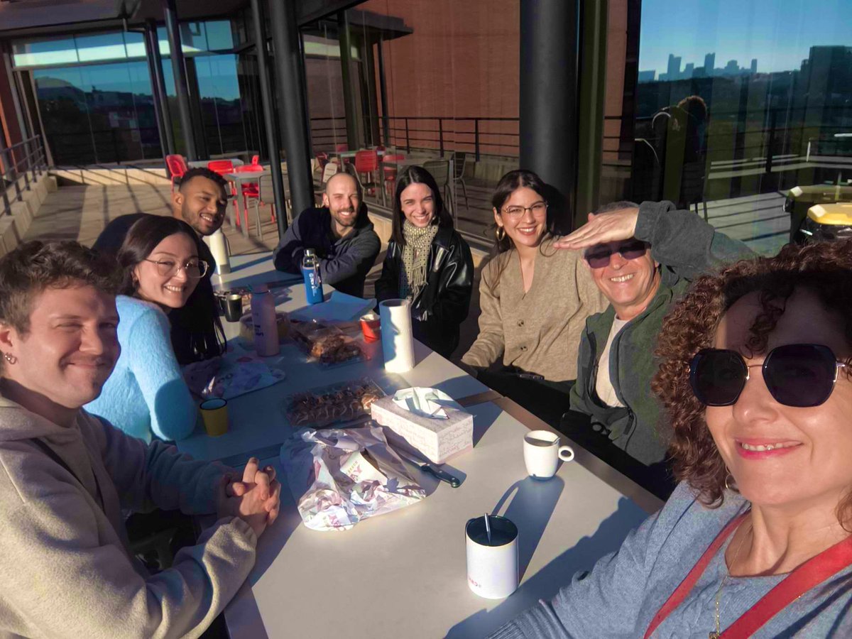 Belén Llobregat Pajarón tweet media