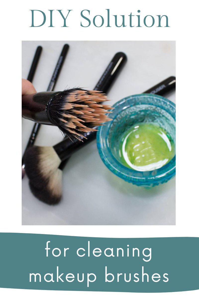 This makeup brush cleaning solution DIY recipe will remove bacteria and keep makeup brushes in great shape without causing them damage. 

Plus this DIY recipe is non-toxic, and budget-friendly! 

thirtysomethingsupermom.com/homemade-solut… #DIY #CleaningTips #makeup