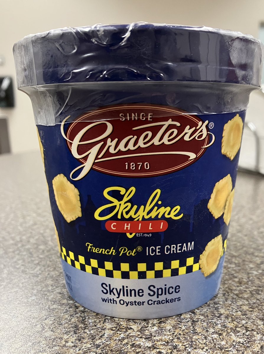 mikeedmisten's tweet photo. I am unreasonably happy right now. @graeters @Skyline_Chili https://t.co/owZx33sT0s