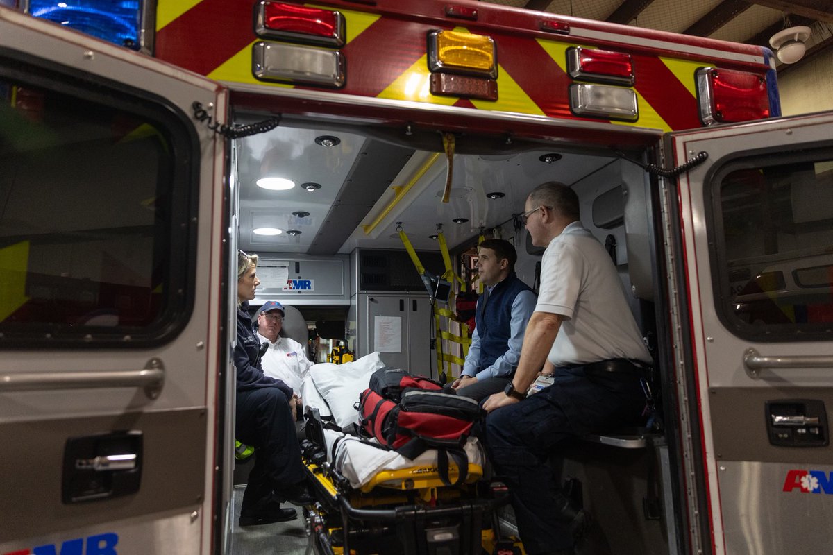 Rep. Chris Pappas tweet media