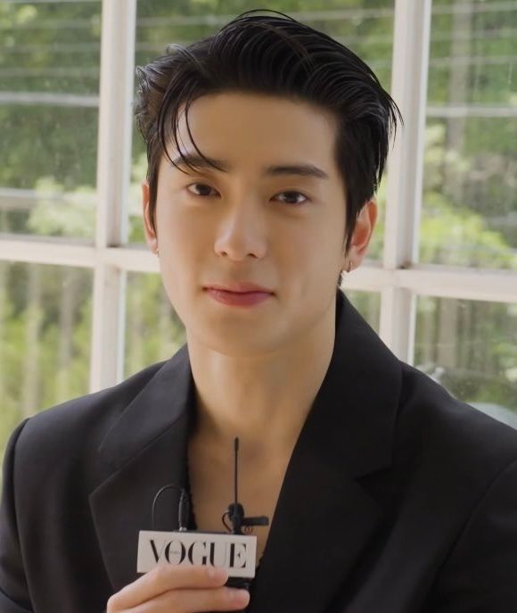 hourlyjaeh's tweet image. #JAEHYUN #재현 #ジェヒョン