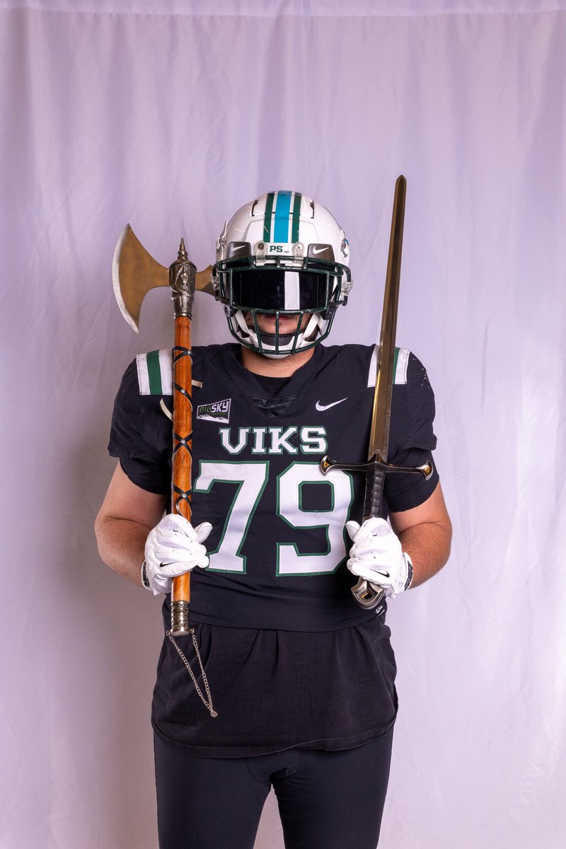 asaroukos79's tweet photo. Had a great Official Visit at Portland State this past weekend! 

@joe_smigiel @NPPanthersONE @vcsjoecurley @vcspreps @Tarek_Fattal @Fifthandoak @Coach_CWright @BrandonHuffman @adamgorney @GregBiggins @FloresUsc 
@latsondheimer @MathisGaius @CoachBarnum69 @MattLeunen https://t.co/0pE5FhnmZG