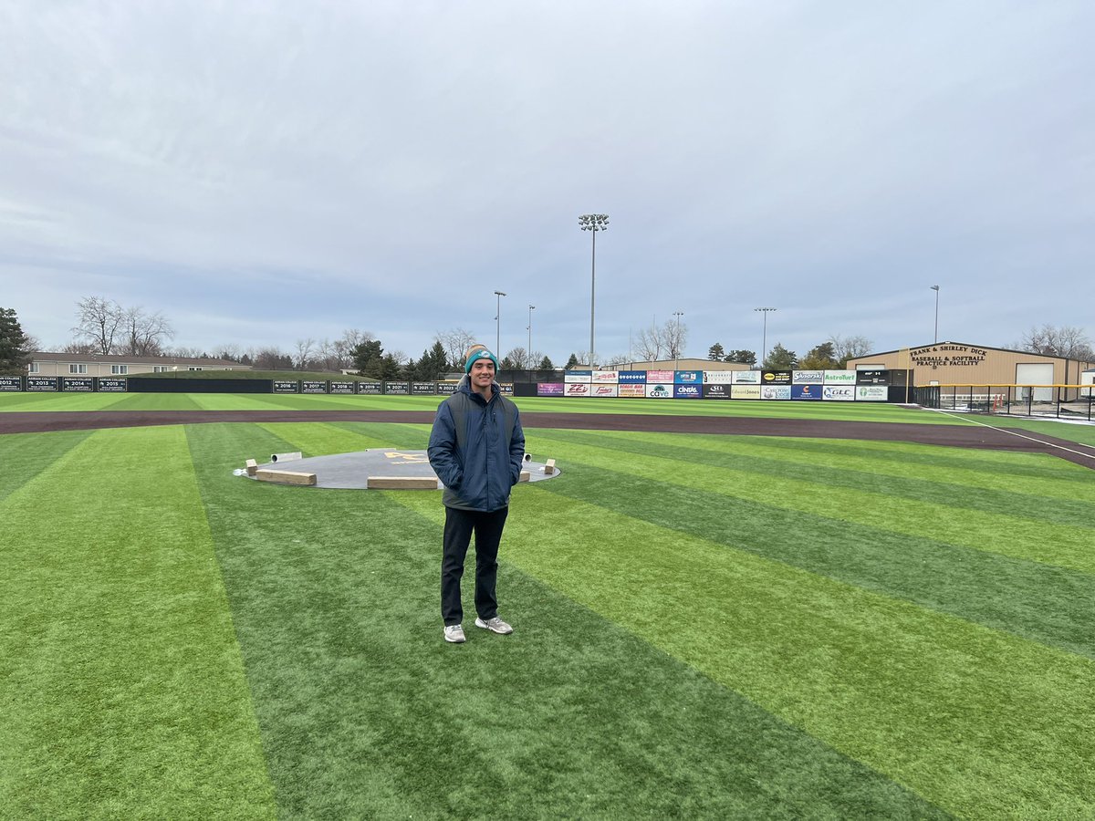 JohnKammerer14's tweet photo. I’m extremely excited to announce that I will be continuing my baseball career at Adrian College! Thank you to my family, friends, and coaches for their support throughout my baseball career. Thank you to the coaches at Adrian College for this opportunity. Go dawgs! #Committed https://t.co/9UJIYT5crk
