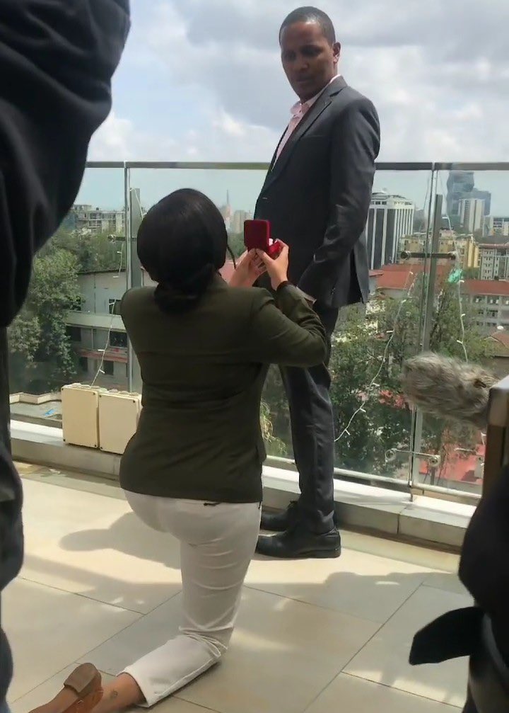 DamaKalume's tweet photo. Huku kuna watu wamejituma...bora tu your peace stands. Usikuwe unapeana energy kwa mtu bure. Naongelea tu gender zote.
#relationshiphub https://t.co/DzcXocL9ha