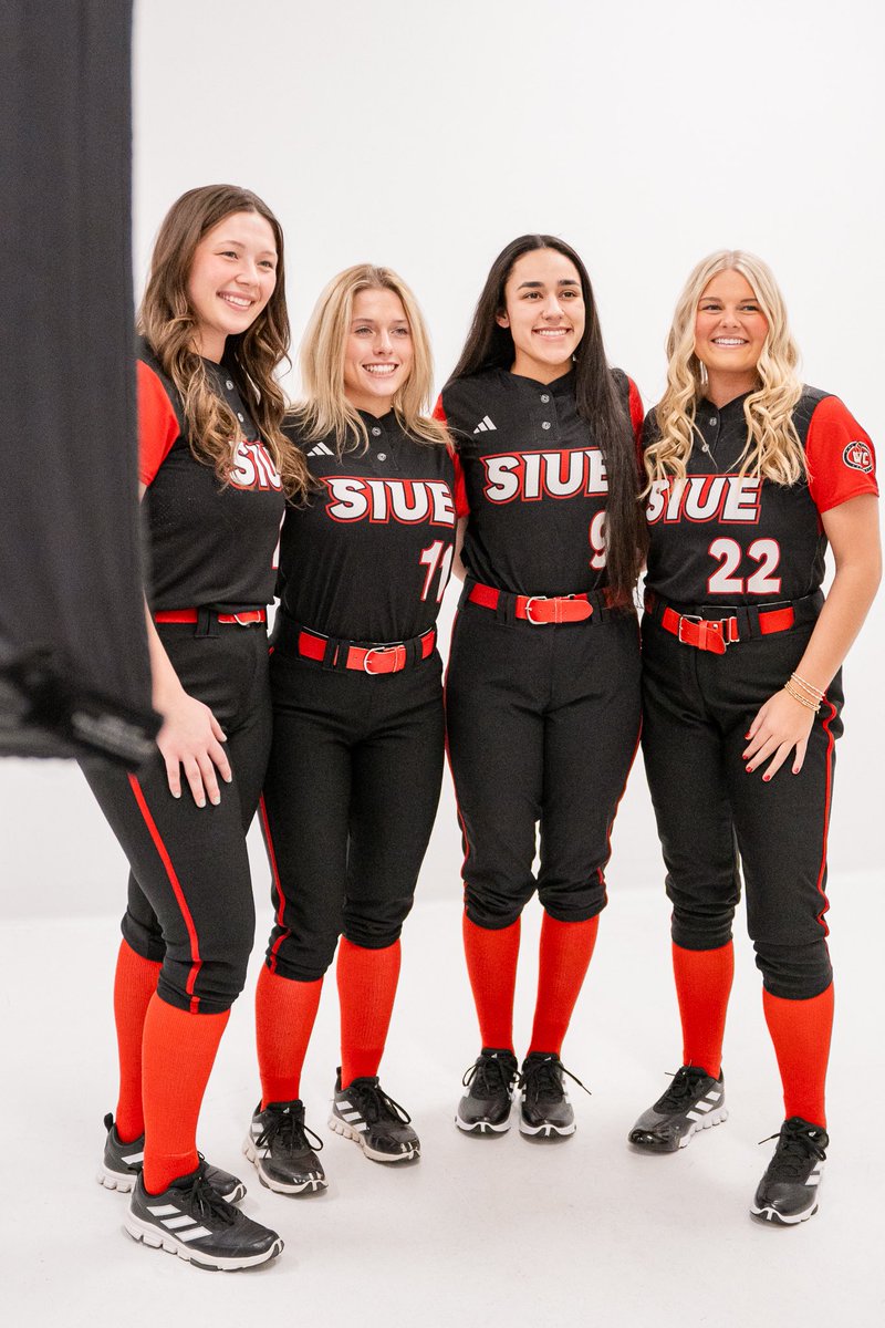 SIUESB's tweet photo. Almost that time of year📸👀

#RollCougs | #OneTeamOneFamily https://t.co/81Ms8ZDn6Q