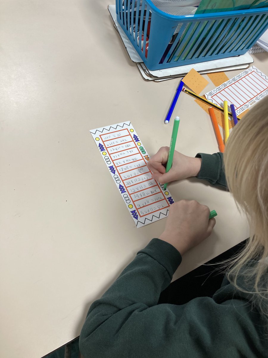spagmathsleeds's tweet photo. Clubs have been really busy this half term! We had a great session today @WestertonPS learning how to quickly multiply 2 digit numbers by 11 😁. https://t.co/pmEEYw2SRe