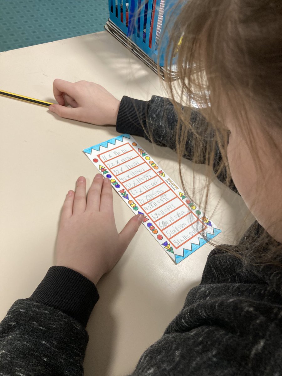 spagmathsleeds's tweet photo. Clubs have been really busy this half term! We had a great session today @WestertonPS learning how to quickly multiply 2 digit numbers by 11 😁. https://t.co/pmEEYw2SRe