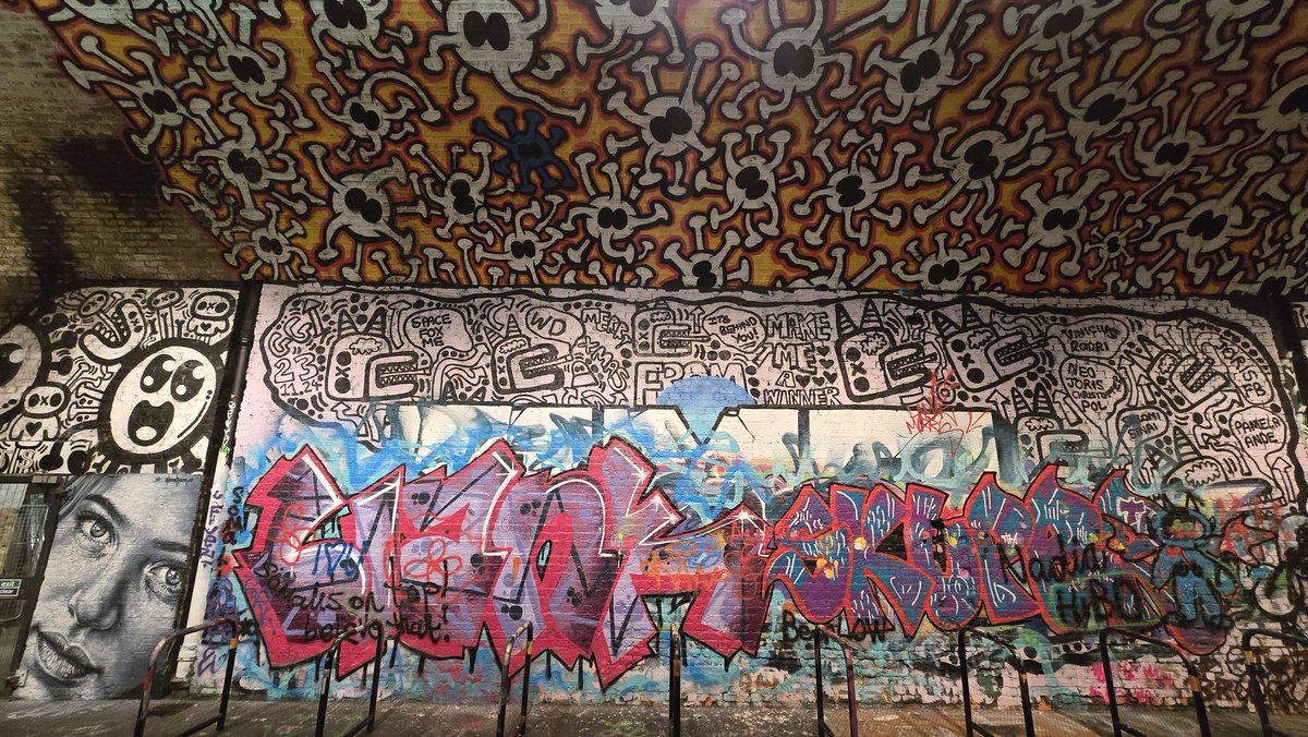 Ellie & Stefan 👫| Berkeley Square Barbarian tweet media