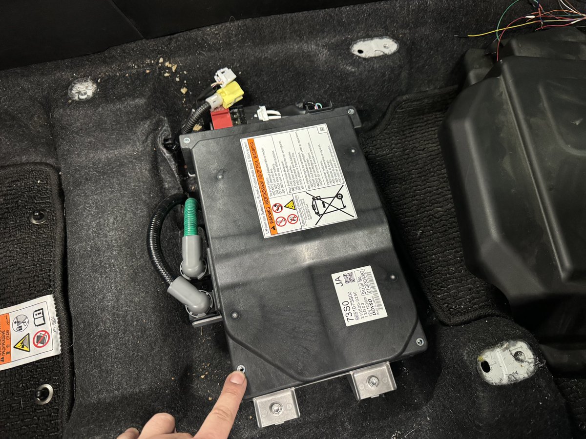 There will be signs in Zagreb when 6 million EU hybrids go out of warranty—1.7 seconds to 100 km/h signs, accompanied by white smoke from the tires. Why? Because commercial hybrids feature some of the most expensive powertrains, both in terms of cost per kW of power and per kWh