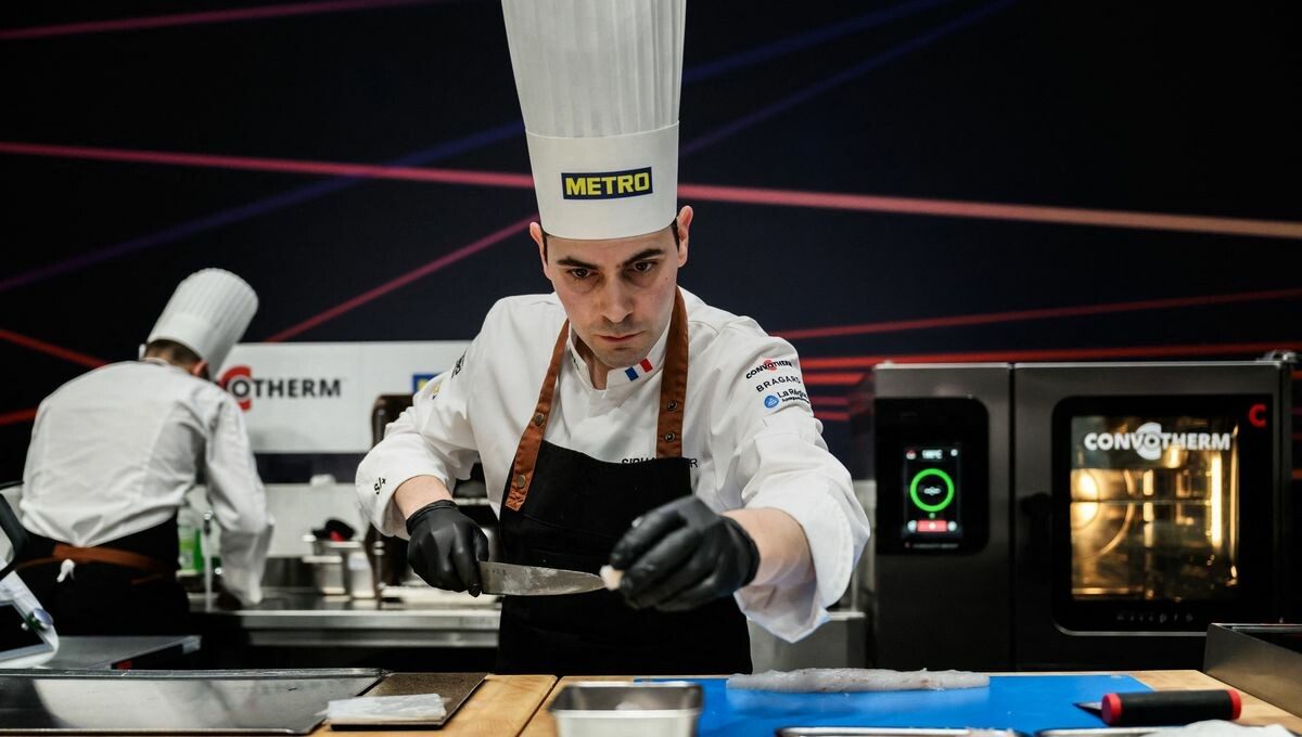 Bocuse d'or : le chef de Haute-Loire Paul Marcon remporte le plus prestigieux concours de cuisine, 30 ans après son père
➡️ l.ici.fr/e2L