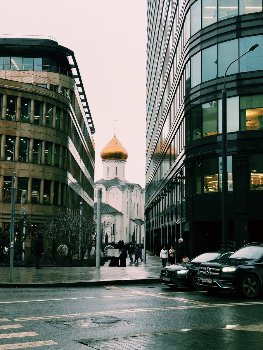 Раст🌺ропша tweet media