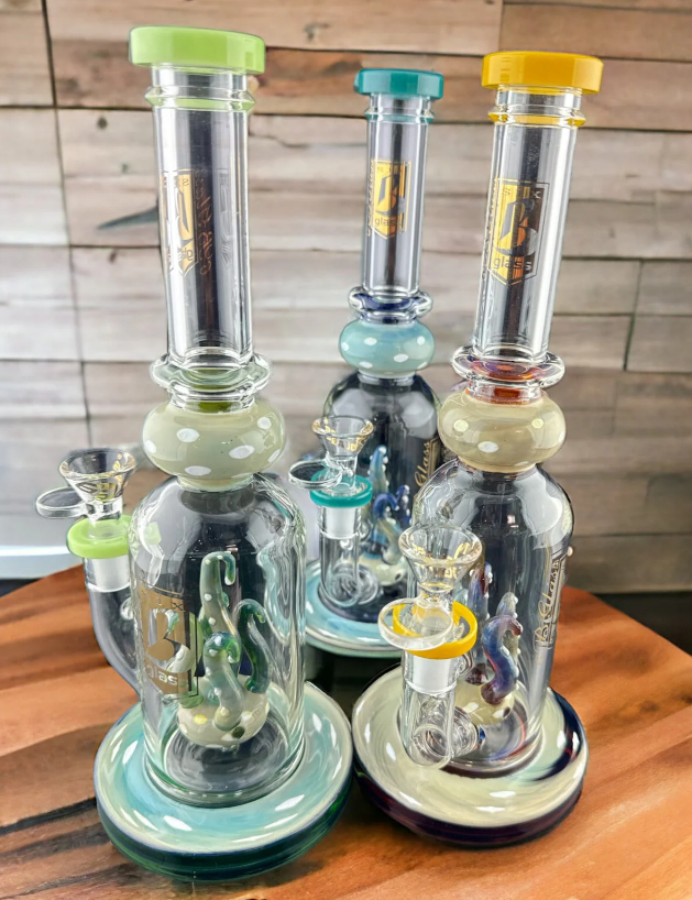 Magic_Wholesale's tweet photo. Visit; https://t.co/2Jy5C7g5Ii
Please follow us on:
Instagram/Threads: @officialmagicwholesale
FB page: Magicwholesale page
X: @Magic_Wholesale

Contact Information:
Phone: 844-666-0777
Email: magicwholesaleglass@gmail.com
#GlassArt #WaterPipe #SmokingAccessories #420Friendly https://t.co/cwEvoV4KSt