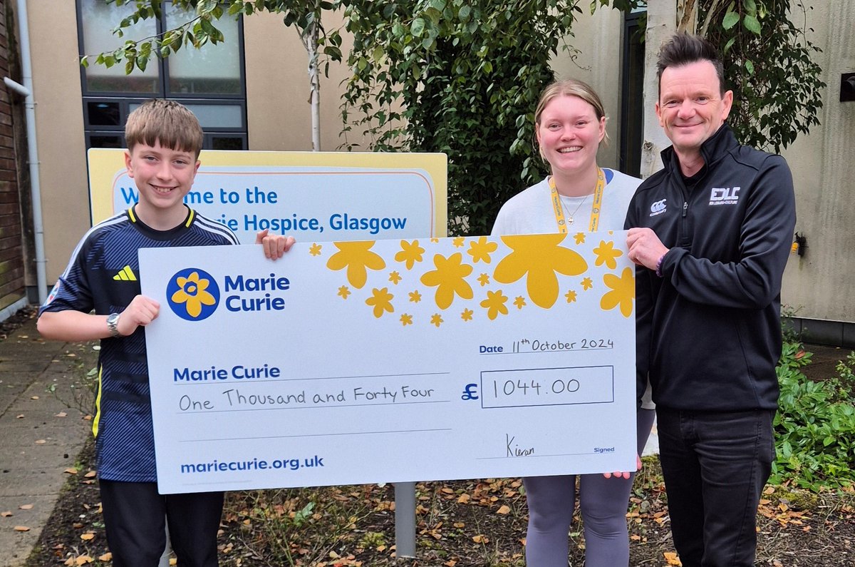 EDLC_Leisure's tweet photo. Inspired by his swimming teacher David, (our Swimming Development Officer) &amp; and Olympian Duncan Scott, Kieran raised  an amazing £1044 for Marie Curie after completing a 5km swim - 

For more go here  - https://t.co/12HCChbDRr

#BecomeASwimTeacher #GenerationSwim #EDLCSPORTSD https://t.co/be22zp215q