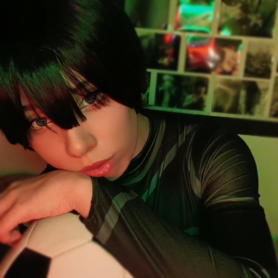 ᅟ
ᅟshira.ᅟ
It’s #munday again yall 💥
ᅟ