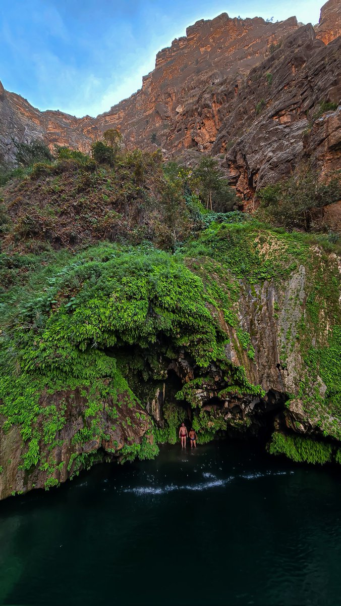 OmanTripper's tweet image. Snaps from the stunningly gorgeous Wadi Bani Kharus at Al Ulya 💚

#beautyhasanaddress #Oman #OmanTripper #عمان