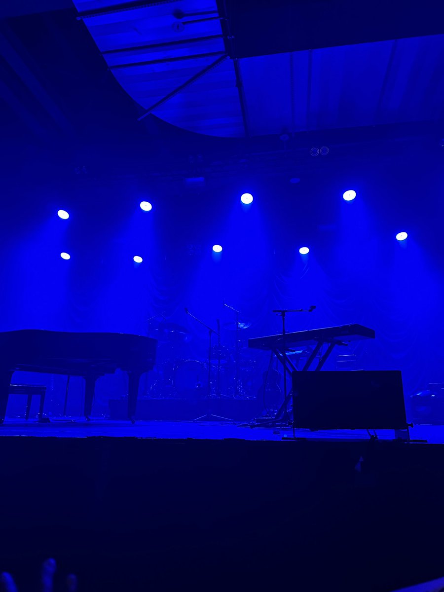 the final show of the golden years tour