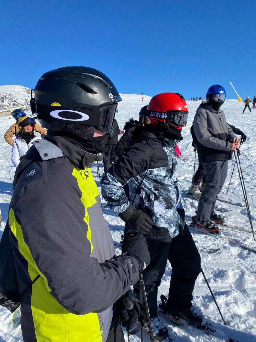 TaylorHighSki25's tweet photo. Learning the basics yesterday ⛷️❄️ https://t.co/HViWxzDoLx