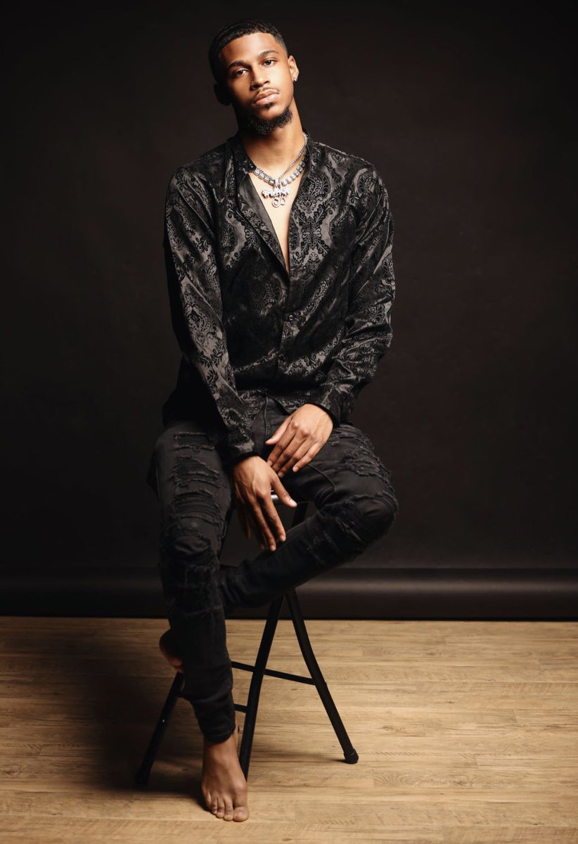 TheeReallKevin's tweet photo. Happy 25th To me 🥰♒️
$TheoffcialBallad 🤑 https://t.co/ylEH3XKjre