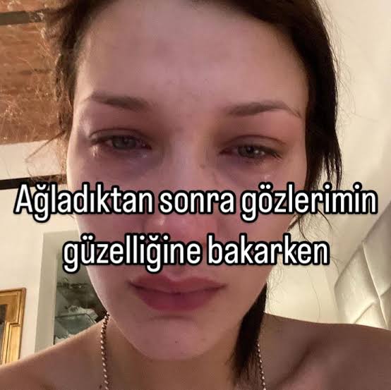 furkankilic184's tweet photo. Kızlar harbiden bunu yapıyor musunuz? https://t.co/ZOpvPl7v88