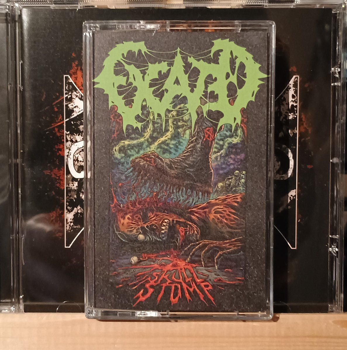 DeathMetalNest's tweet photo. #nowplaying #Tapecollection #DeathMetal #HM2
Excaved - Skull Stomp
https://t.co/po26XcRhE7 https://t.co/dytMKbYwnU