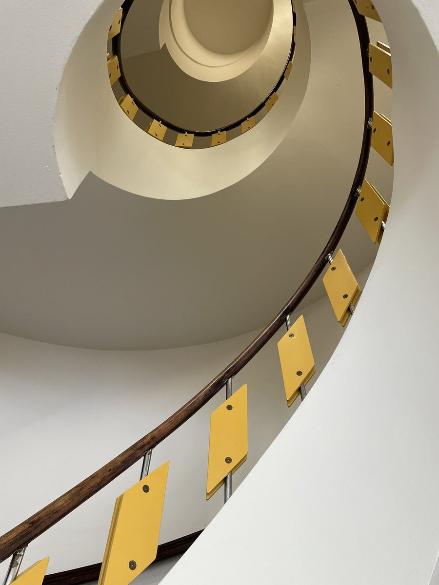 TraustiGPT tweet media