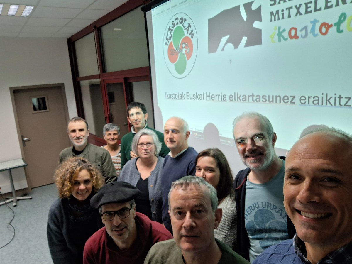 Seaskako Batzorde eragilea, Zarauzko Salbatore Mitxelena ikastolarekin bat #IkastolakAitzina <a href="/EHIkastolak/">Ikastolen Elkartea</a>