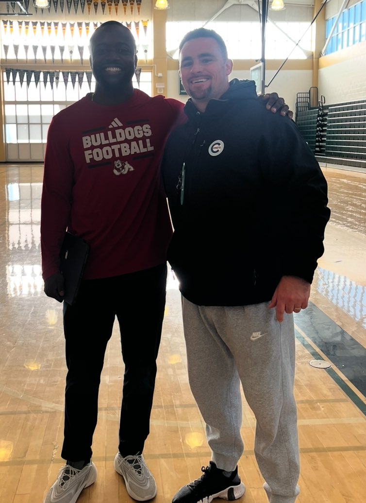 Thank you <a href="/FresnoStateFB/">Fresno State Football</a> and <a href="/CoachPrier/">COACH AP and 20 others</a> for visiting today!!! #iceycity #ALLComet #dirtysnowball