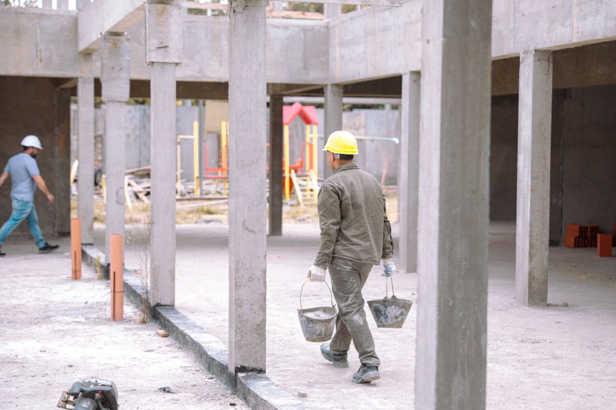 MunicipioPilar's tweet photo. 🚧👷🏼¡Avanza la obra del edificio de la Escuela N° 25 en #Pinazo!
Seguimos trabajando todos los días para construir un Pilar con más educación y oportunidades para todos. https://t.co/wfm5SeYaN8