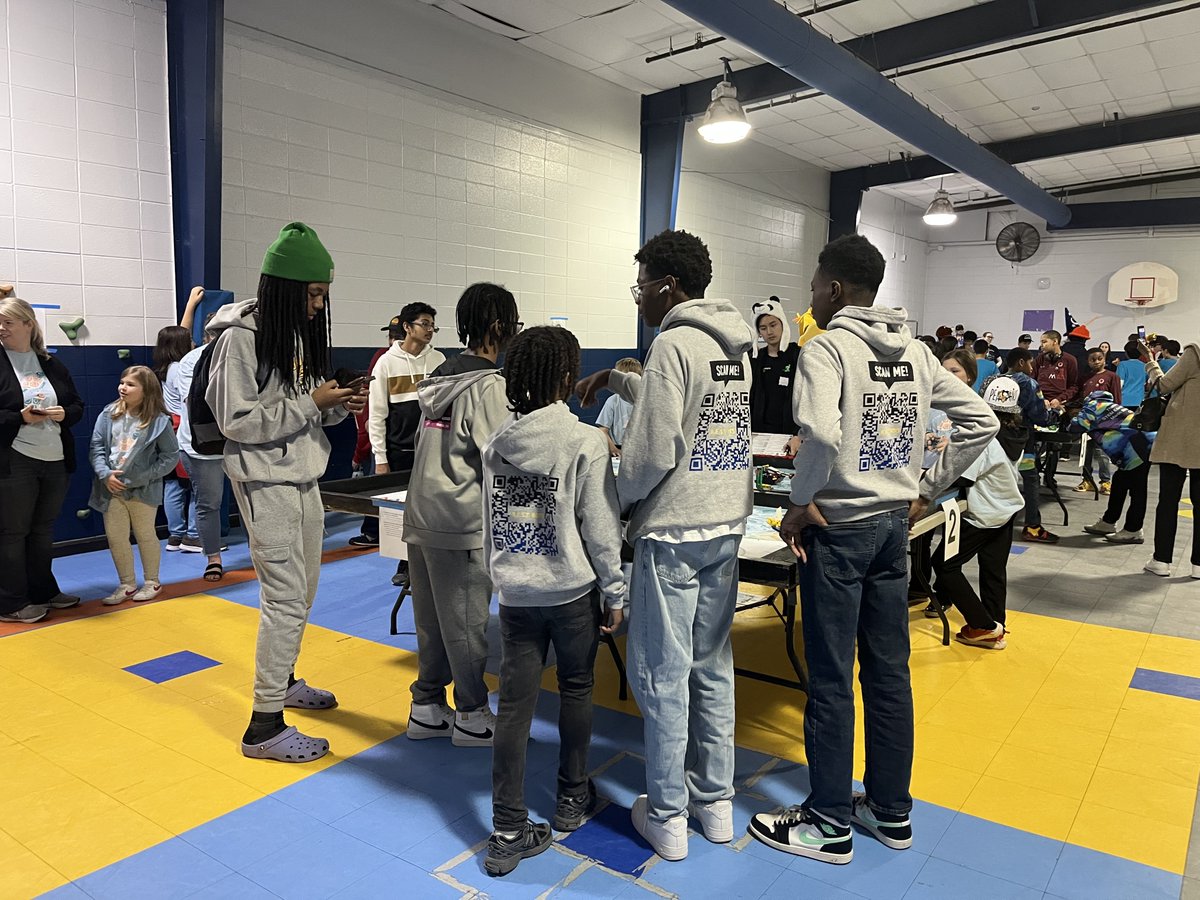 Our <a href="/APSBESTACADEMY/">BEST Academy at The Thomas W Dortch Jr Institute</a> Robotics Team did an amazing job at the First LEGO League Robotics Regional Competition! 🤖🔥 They showcased their innovation, teamwork, and problem-solving skills. #FLL #Robotics #STEM <a href="/APSInstructTech/">APS IT Department</a>