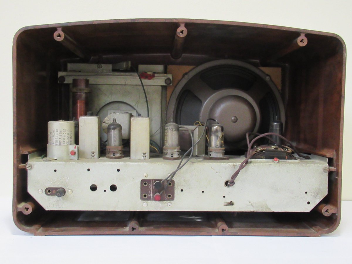 Wireless in Wales: Cossor 501 AC made in 1950.