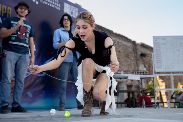 vicureiss's tweet image. qué feliz fui trompeando ayer en el evento de mi queridísimo @yeahcompa 🤟🏻gracias por tan increíble oportunidad