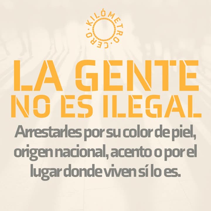 Kilometro0PR's tweet photo. Km0 denuncia las intervenciones del gobierno federal contra nuestros hermanos y hermanas de la República Dominicana y Haití, expresamos nuestra solidaridad y rechazamos la detención arbitraria y discriminatoria que se llevó a cabo en la tarde de ayer en Barrio Obrero.

Lee nuestra declaración y comparte. 
https://t.co/951PV7GglD

Exige #MásComunidadMenosCastigo y #OtraSeguridadPública