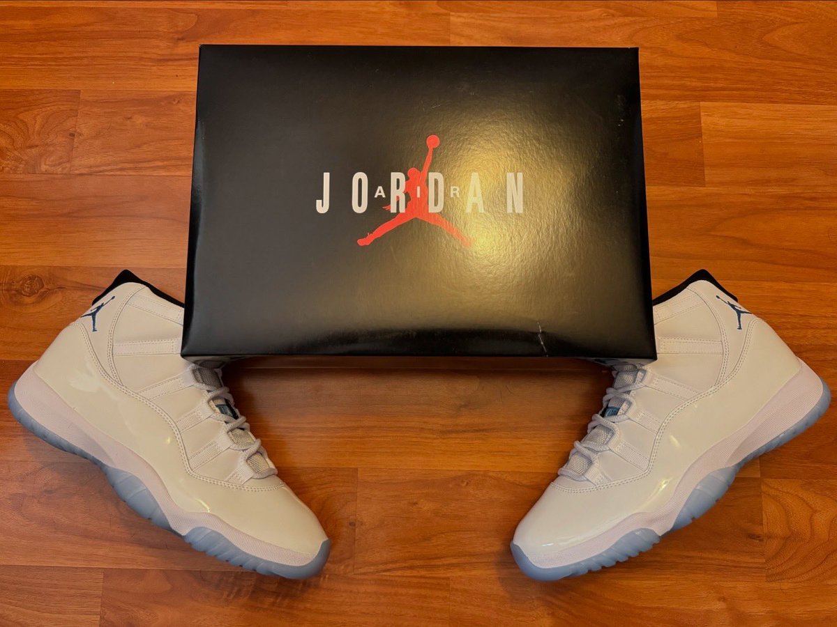 ShoeGameAO's tweet photo. Air Jordan 11 Retro ‘Columbia/Legend Blue’🔥🔥🔥
-
-
-
-
-
#OldCop #Sneakerhead #Air #Jordan #SNKRS #Retro #Columbia #Legend #Blue #ShoeGame #KOTD #YourSneakersAreDope https://t.co/5VAw5Zctr3
