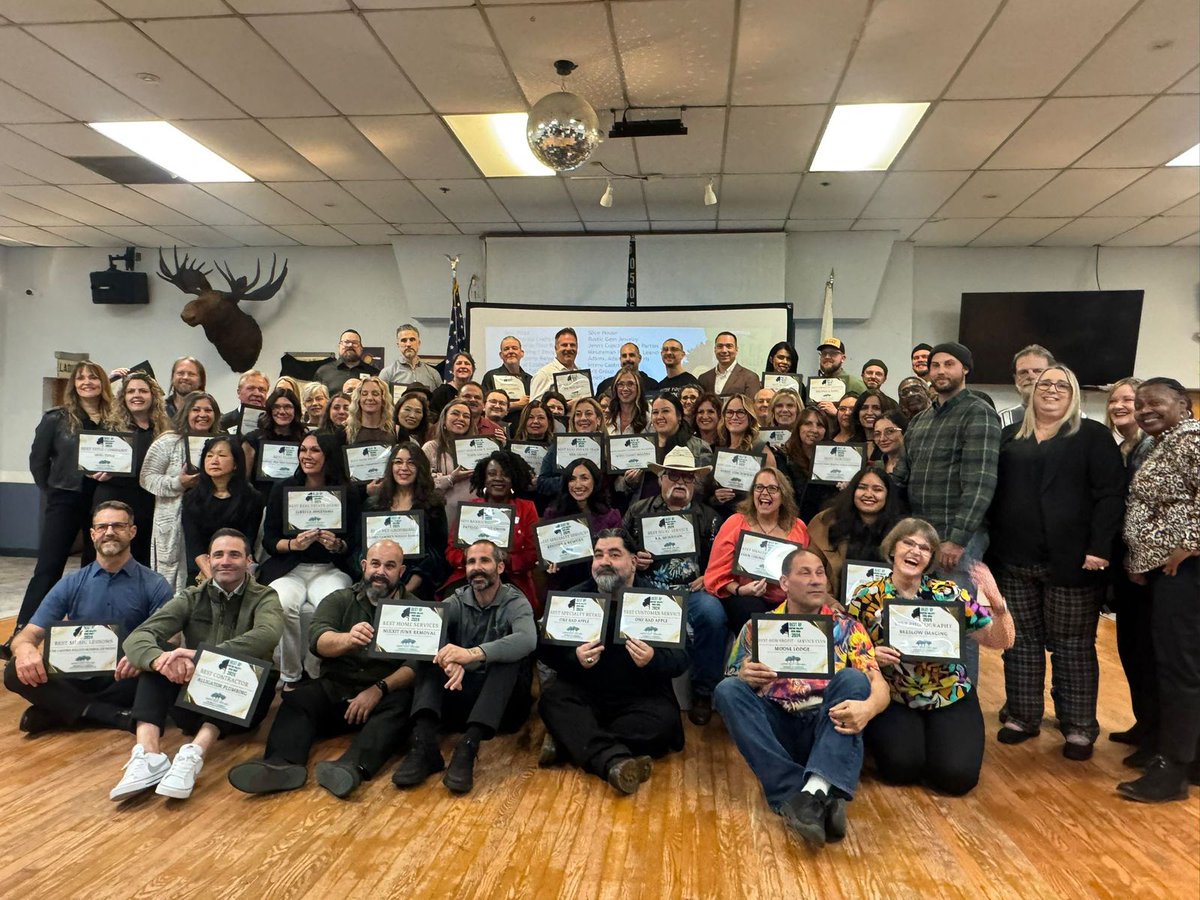 daniellekeil's tweet photo. We won Best Real Estate Team in the Castro Valley/Eden Area 2024! This is such an incredible honor! We are so appreciative of the trust you put on us to buy your first home, sell a cherished property, or invest in your future is such a privilege! We couldn’t have done it alone. https://t.co/tLJyPMMlDp