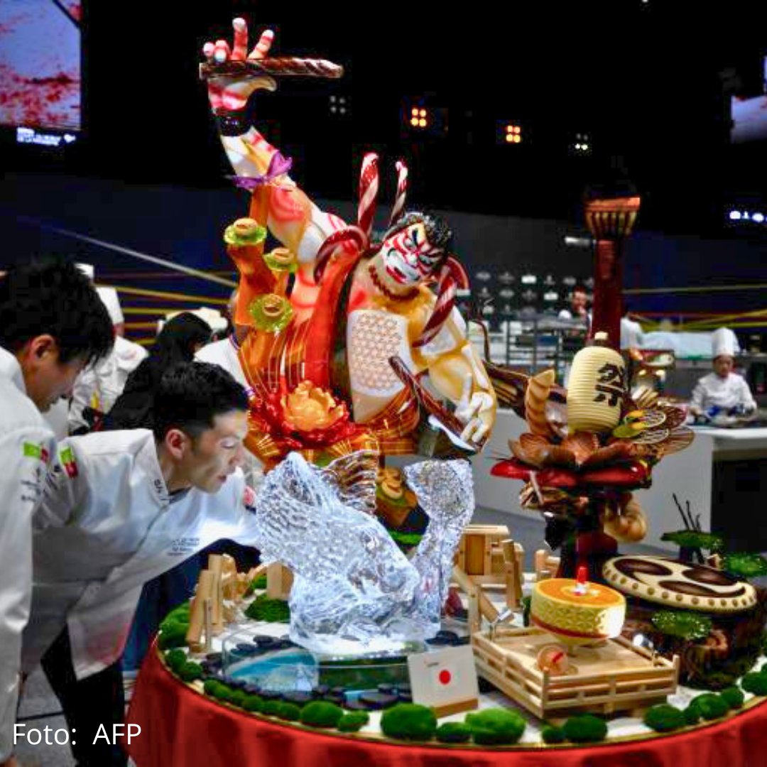 JapanEmb_Mexico's tweet photo. Japón🇯🇵 se corona campeón de la prestigiosa Copa del Mundo de Pastelería en Francia🇫🇷.
En este concurso, cada equipo es formado por un chocolatero, un experto en azúcar y un maestro heladero, quienes presentan auténticas obras de arte! 🤩🍰
https://t.co/lNOtEm357C
#PastryWorldCup https://t.co/dBzqCqY58q