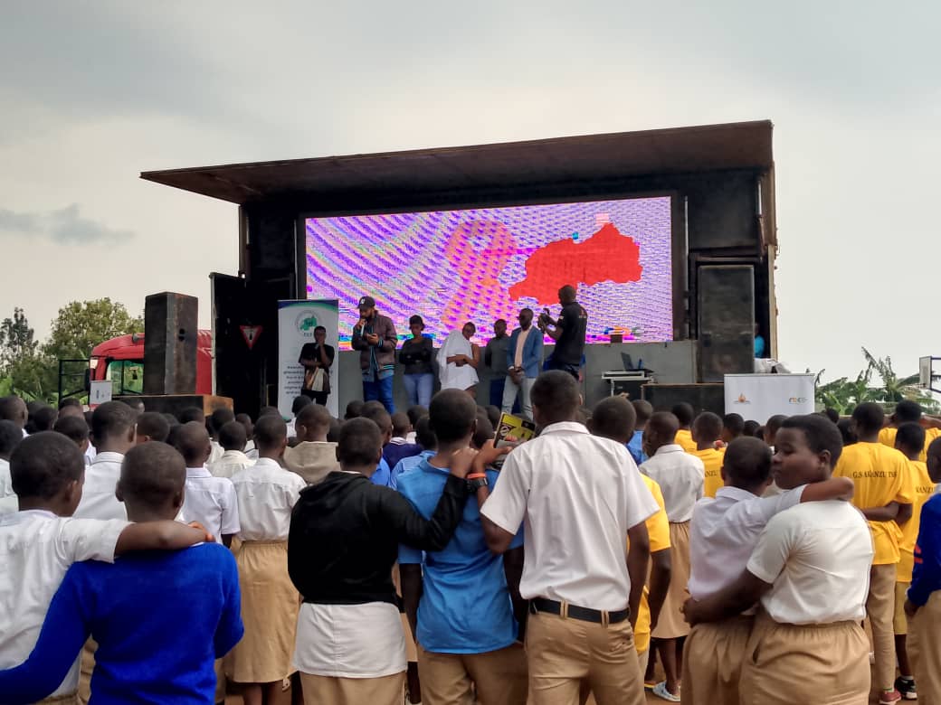 informed_gens's tweet photo. We are proud to collaborate with @YouthRwamagana and key stakeholders in the #HIV/#AIDS awareness campaign across @RwamaganaDistr secondary schools. Together, we are addressing the rise in #HIV transmission among young adults.
#InformedGens #GetTestedStayHealthy
#StopHIV #EndAIDS https://t.co/drlTeWKPQy