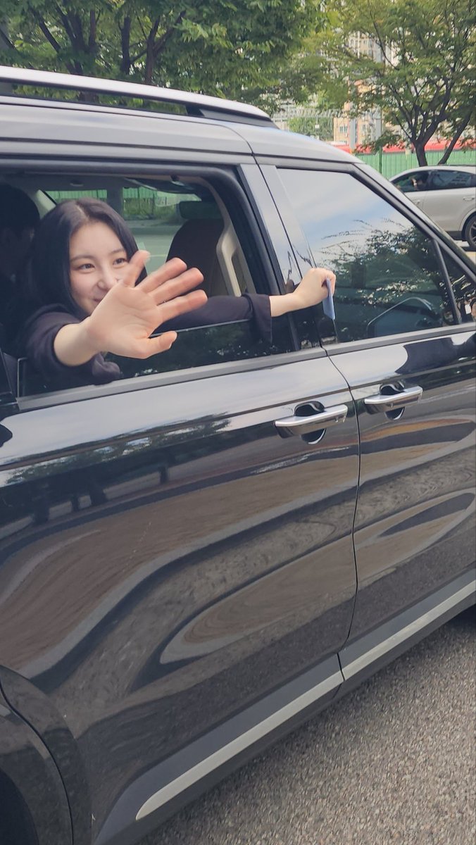 Forever_181029's tweet photo. #이채연 #LEECHAEYEON https://t.co/69oJINUtT2