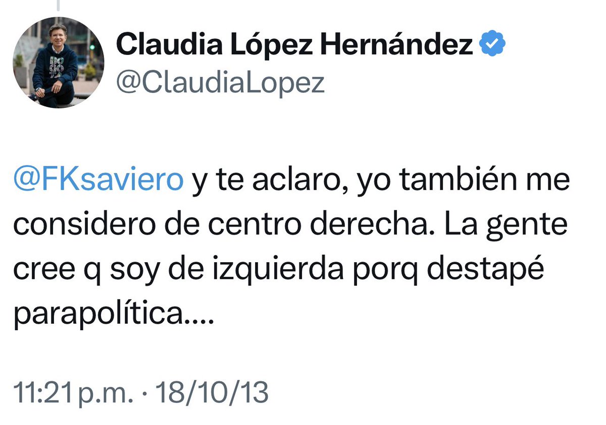 VickyDavilaH's tweet photo. Les presento a Claudia López siendo Claudia López. Solo hechos reales. 

2013 Claudia decía: “yo también me considero de centro derecha”
2107 Claudia decía: “estamos construyendo una coalición de centro”
2019 Claudia decía: “nunca nos avergonzaremos de declararnos de centro izquierda”
2022 Claudia decía: “yo voté por Petro… volvería a votar por él”, o sea, Claudia es de esa izquierda destructiva que quiere acabar con Colombia y que lo está haciendo. Hoy ataca a Petro pero si lo necesita en su carrera por la presidencia volverá con él. Claudia es Petro. 

Una camaleona, una veleta. Una política profesional en la que no se puede confiar. 
@ClaudiaLopez 

Miren todas las imágenes aquí👇