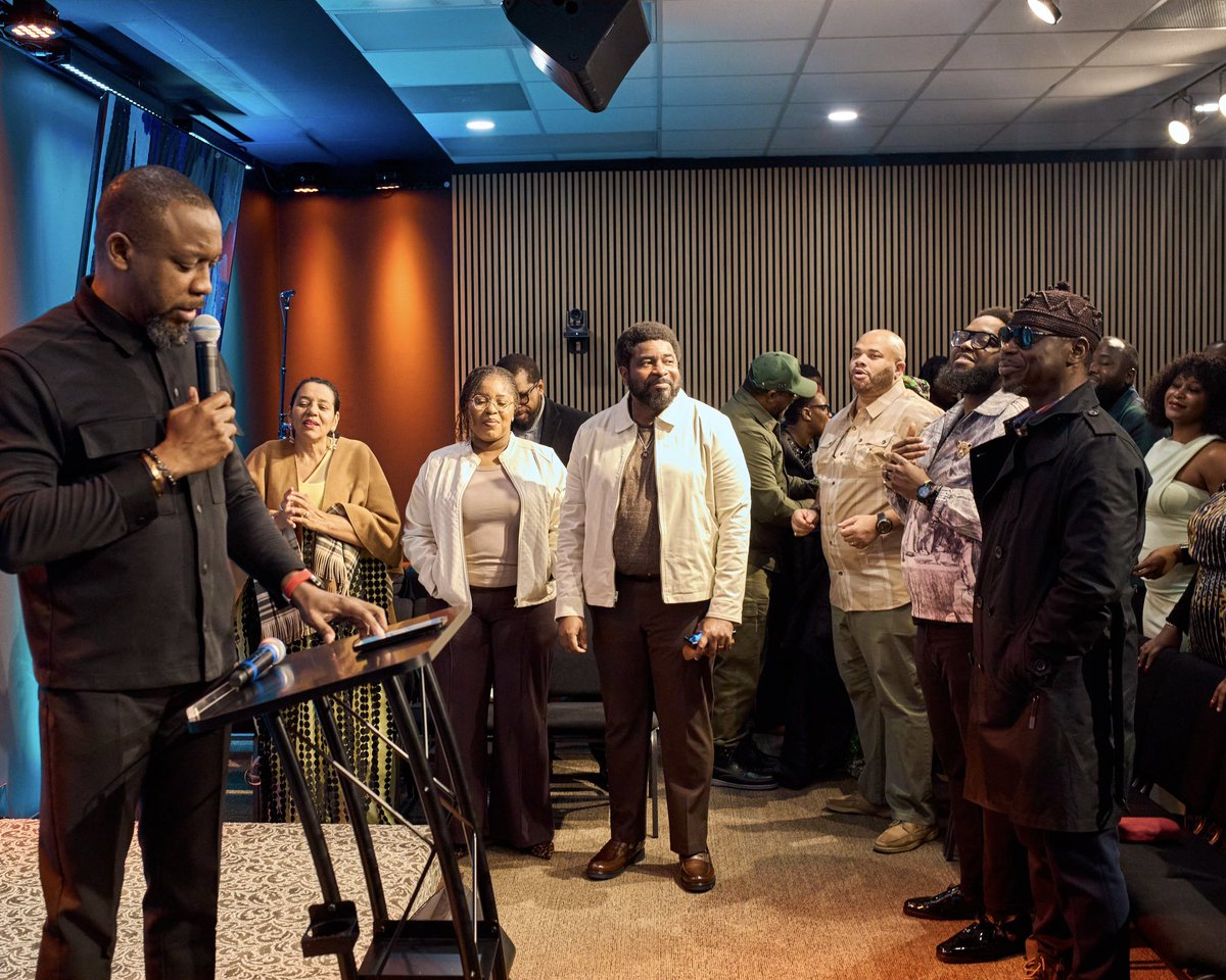 summitbchouston's tweet photo. Throwback to our One Flesh program with Pastors Kingsley and Mildred Okonkwo. 

If you’re in or near the Katy/Houston area, you’re specially invited to worship with us on Sundays at the Summit Bible Church, Katy!

10 AM CST

25920 Westheimer Pkwy, Suite 250, Katy, TX 77494 https://t.co/VMkWz11wRf