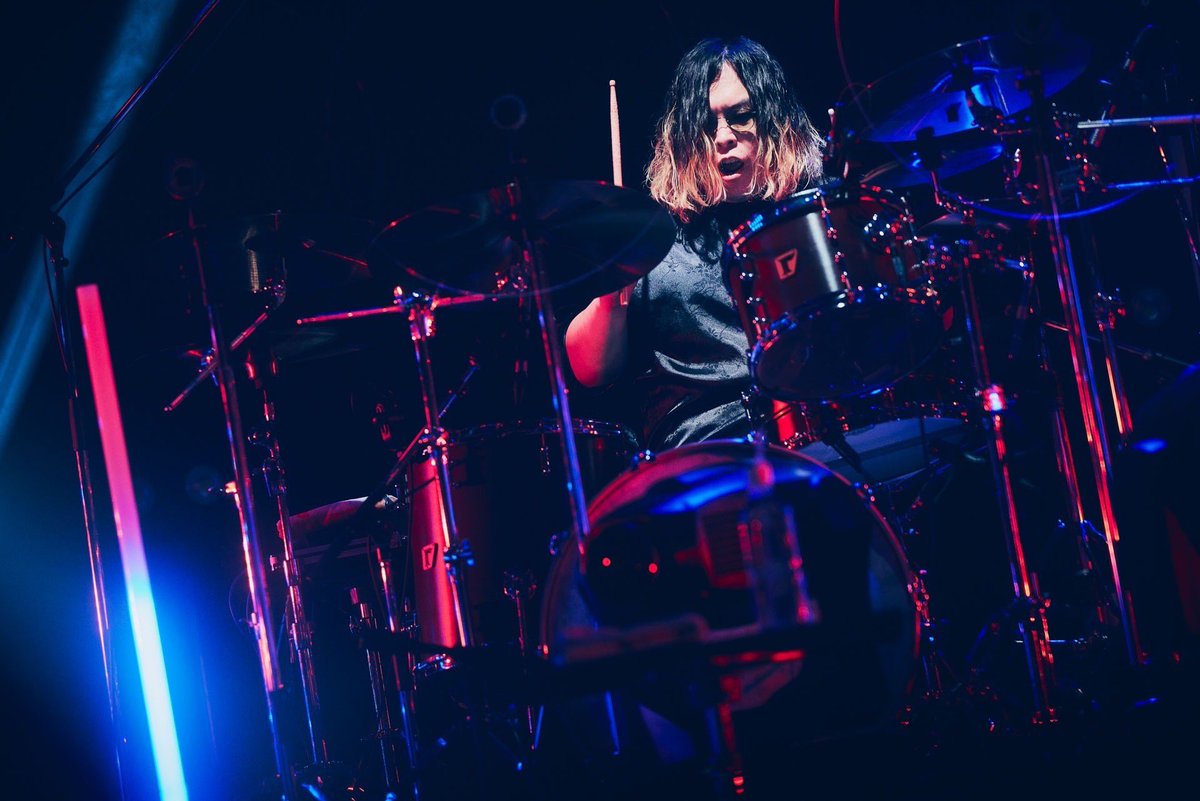 nikudrcreampan's tweet image. ギヴン-海へ-
at KT Zepp Yokohama

居心地が良過ぎるチーム。
会場全体に、このチームの空気感が浸透していくのを感じました。
最高です。
ありがとうございました！

photo by @tetsuyayamakawa

#ギヴン #syh #センチミリメンタル #海へ