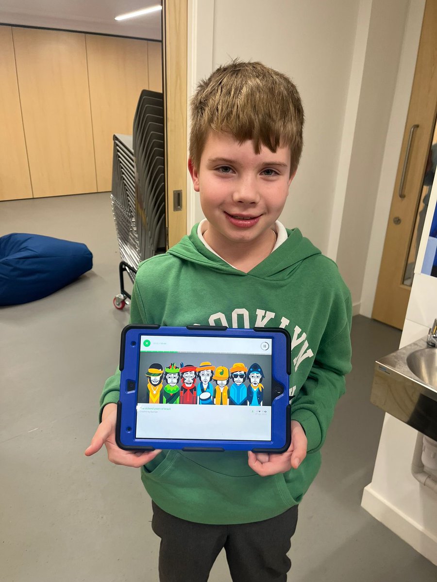 Spartans Community Foundation (@spartans_cf) on Twitter photo 👩🎤🧑🎤 Channelling our inner DJ tonight at STEM Club 🎧🎶 Robyn mixed it up and helped our YP create some musical magic using <a href="/incredibox_/">INCREDIBOX 🎶</a> 🎸🥁🎹 Great to see everyone try something new! #STEM #Music #youthworkmatters <a href="/STEM_Edin/">STEM Edinburgh</a> <a href="/STEMedscot/">STEM @ Education Scotland</a> <a href="/BainCapital/">Bain Capital</a> <a href="/rkilpatrick93/">Robert Kilpatrick</a> 👩🎤🧑🎤 Channelling our inner DJ tonight at STEM Club 🎧🎶 Robyn mixed it up and helped our YP create some musical magic using <a href="/incredibox_/">INCREDIBOX 🎶</a> 🎸🥁🎹 Great to see everyone try something new! #STEM #Music #youthworkmatters <a href="/STEM_Edin/">STEM Edinburgh</a> <a href="/STEMedscot/">STEM @ Education Scotland</a> <a href="/BainCapital/">Bain Capital</a> <a href="/rkilpatrick93/">Robert Kilpatrick</a>