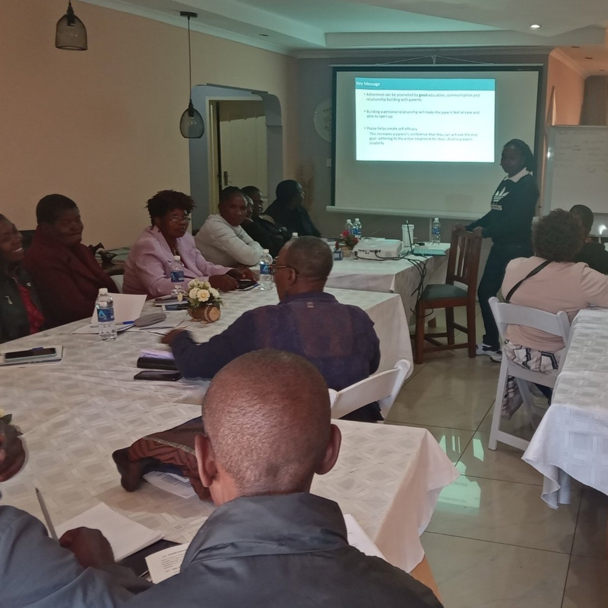 MiracleFeet tweet media