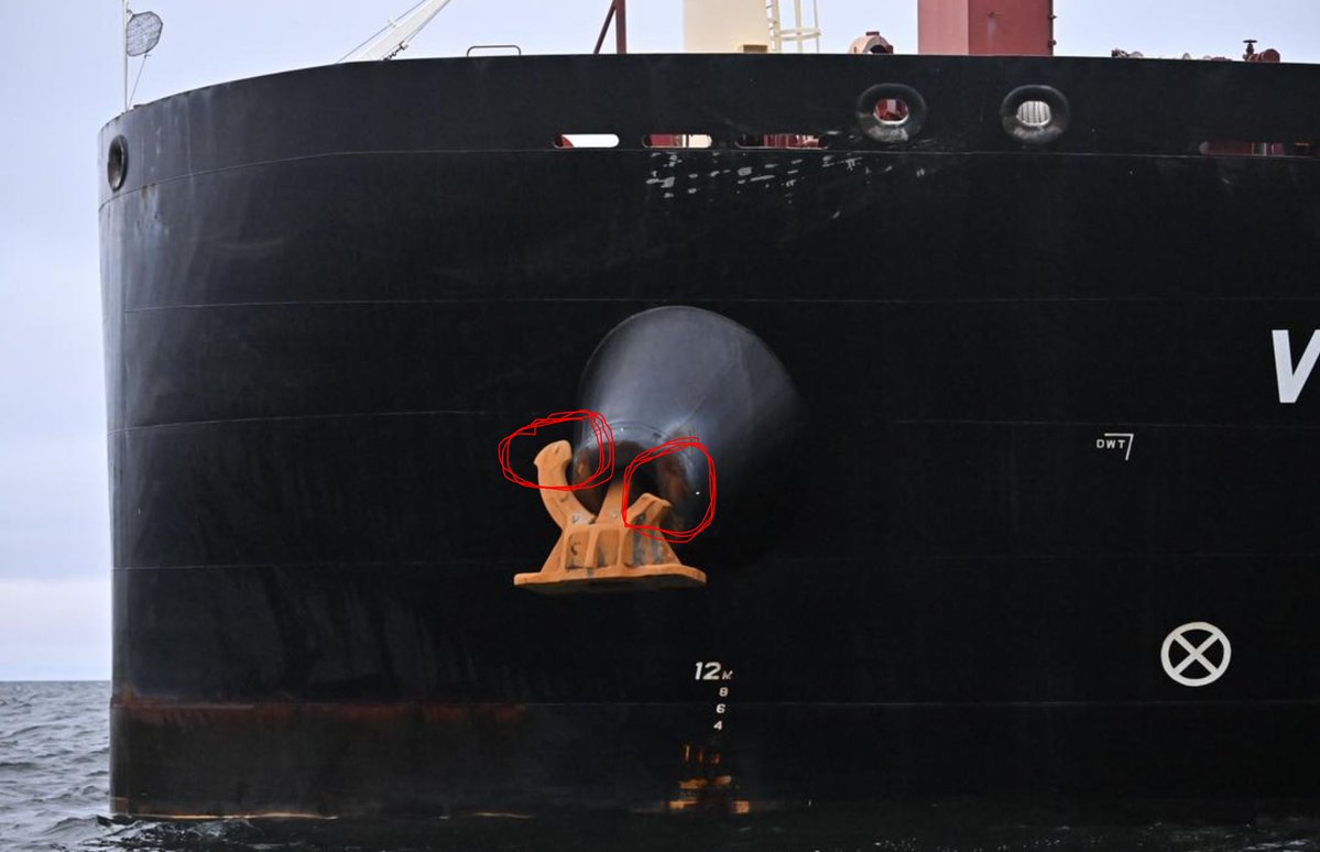 Springbok1973's tweet photo. Esta es la mayor tensión en el báltico desde la Guerra Fría. Un mercante como arma.
This is the tensest scenario in the Baltic since the Cold War. A freighter as an offensive vector in asymmetric warfare is beginning to be understood.
#Vezhen #Eagles #Yipeng3 #PescandoCables https://t.co/XUKS26e36s